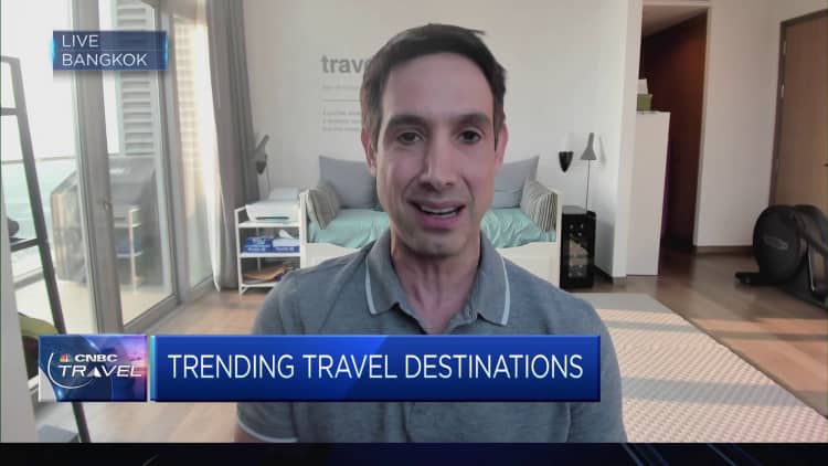 Chinese tourists are fueling a recovery in Asia-Pacific’s travel industry