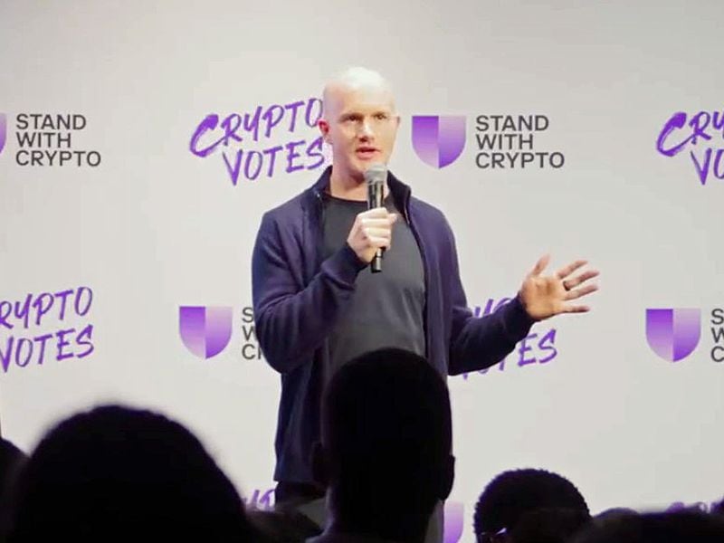 Flood of Cash from Coinbase Gives Crypto One of the Biggest U.S. Election War Chests