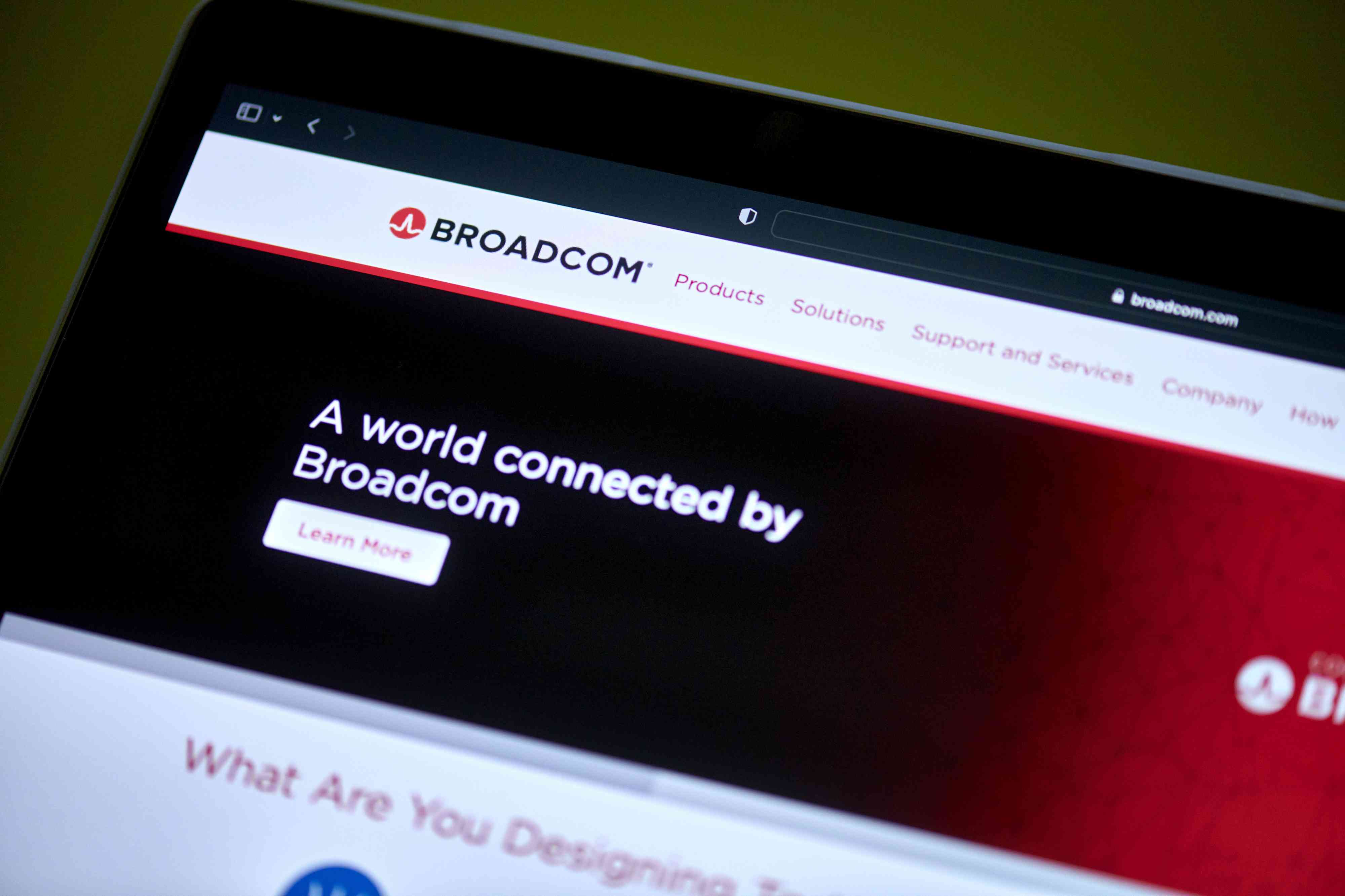 What You Need To Know Ahead of Broadcom’s Earnings Report