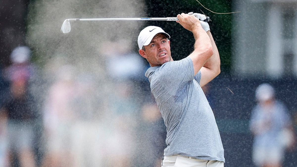 Rory McIlroy spotted without wedding ring one day after withdrawing divorce petition
