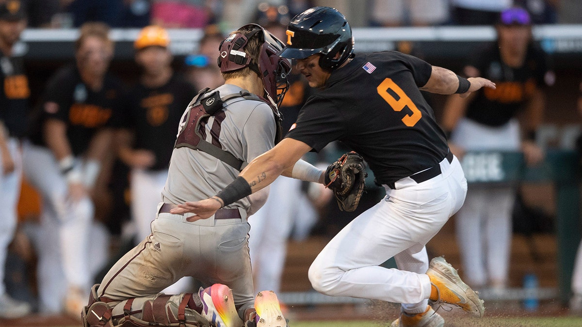 Tennessee captures College World Series title in dramatic game over Texas A&M