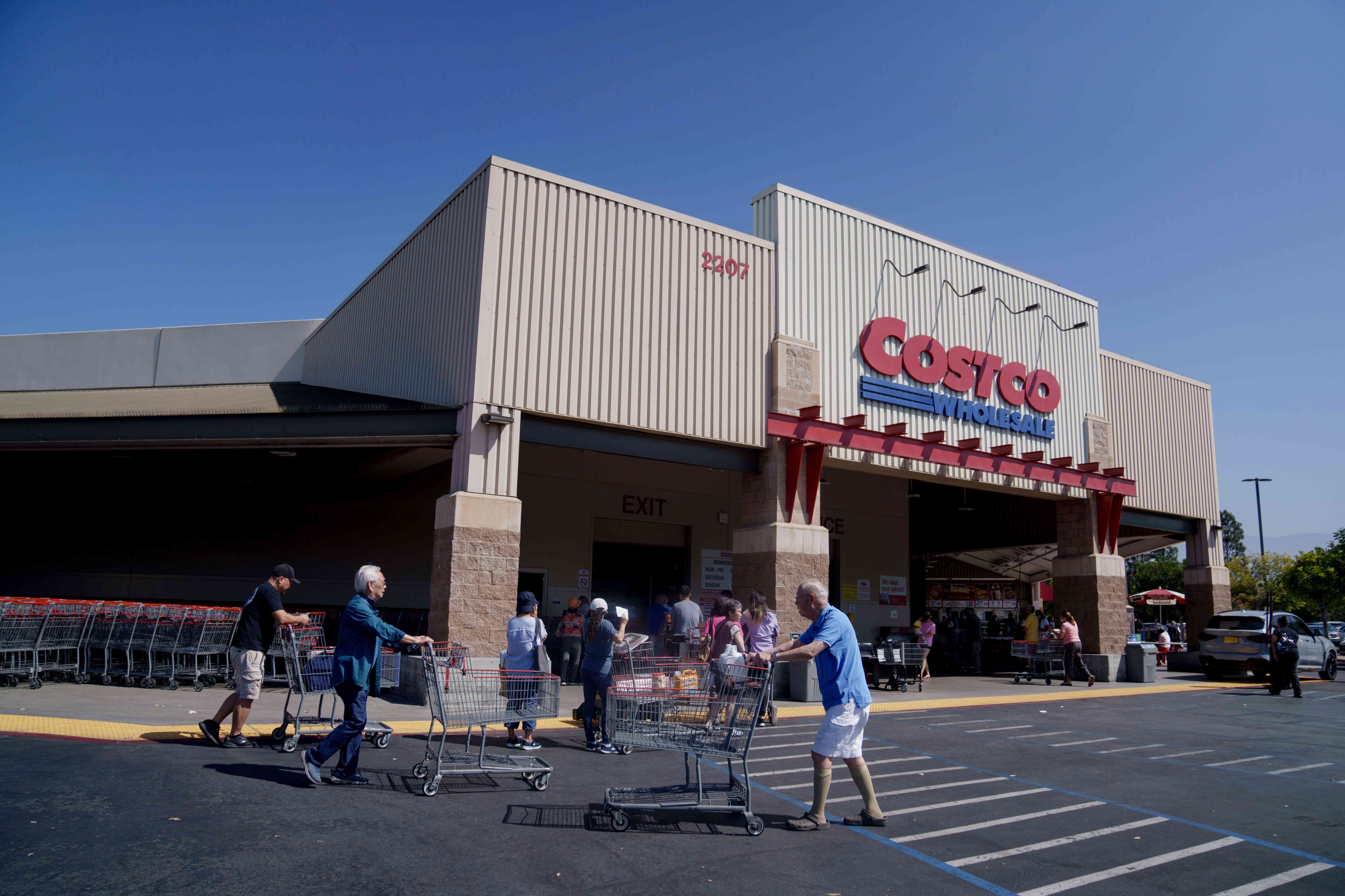 Costco Raises Membership Fees for First Time in 7 Years