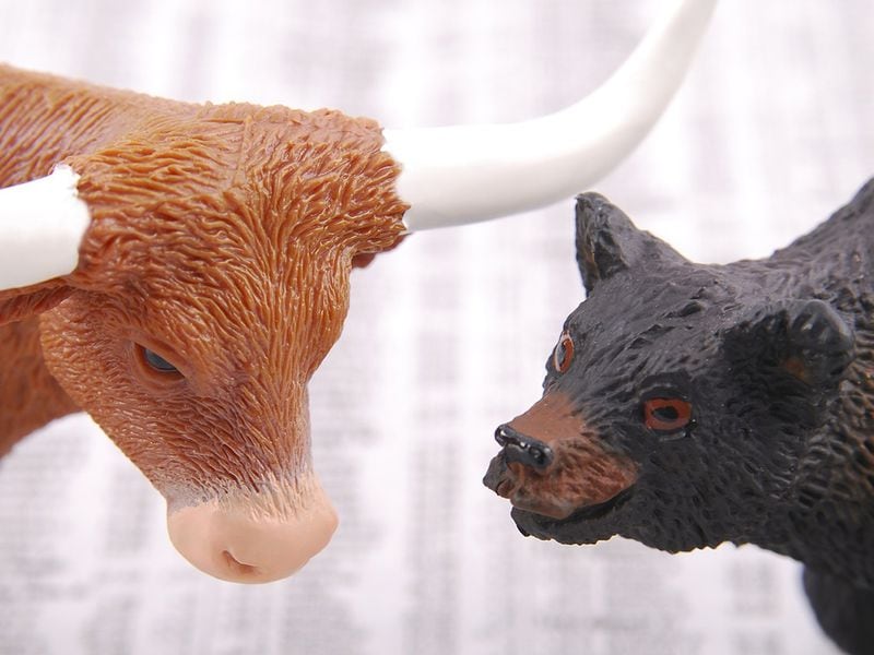 Bitcoin (BTC), Ether (ETH) Prices Ease as Shiba Inu (SHIB) Drives Gains in Meme Coins