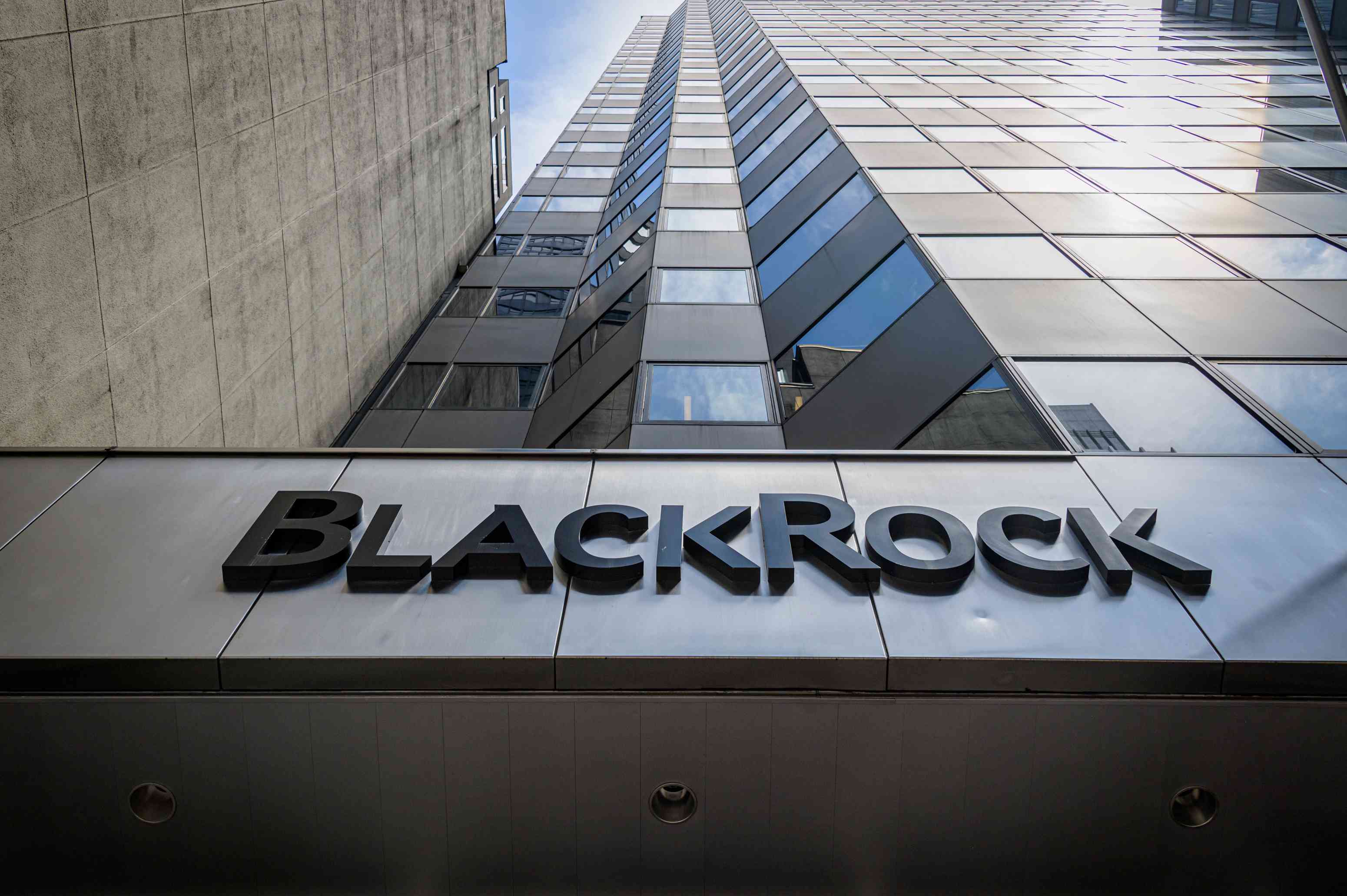 BlackRock Assets Reach Record $10.6T as Revenue, Profits Rise