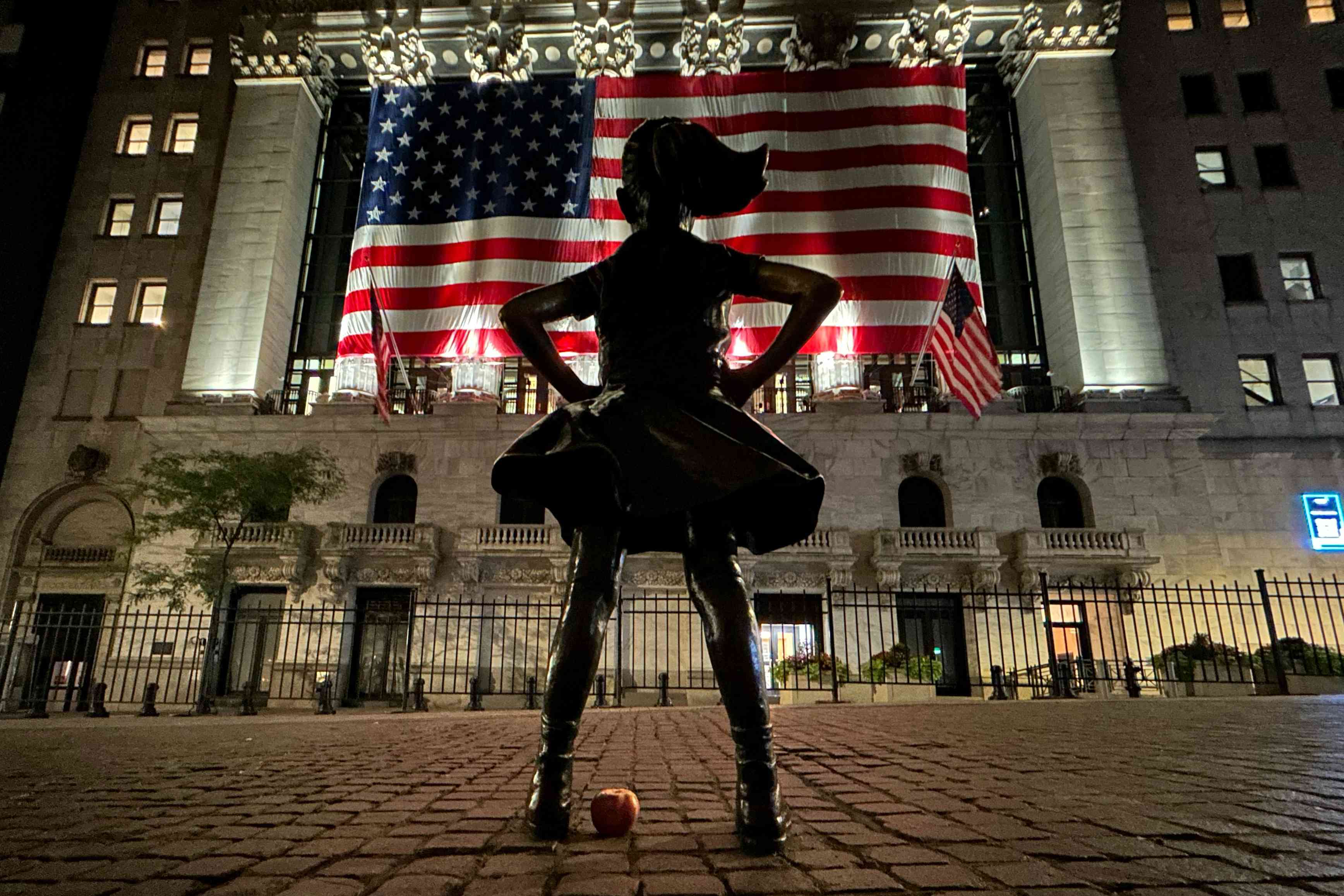 Retail Investors Pile Into Small Cap Stocks at Record Pace as Fed Rate-Cut Hopes Rise