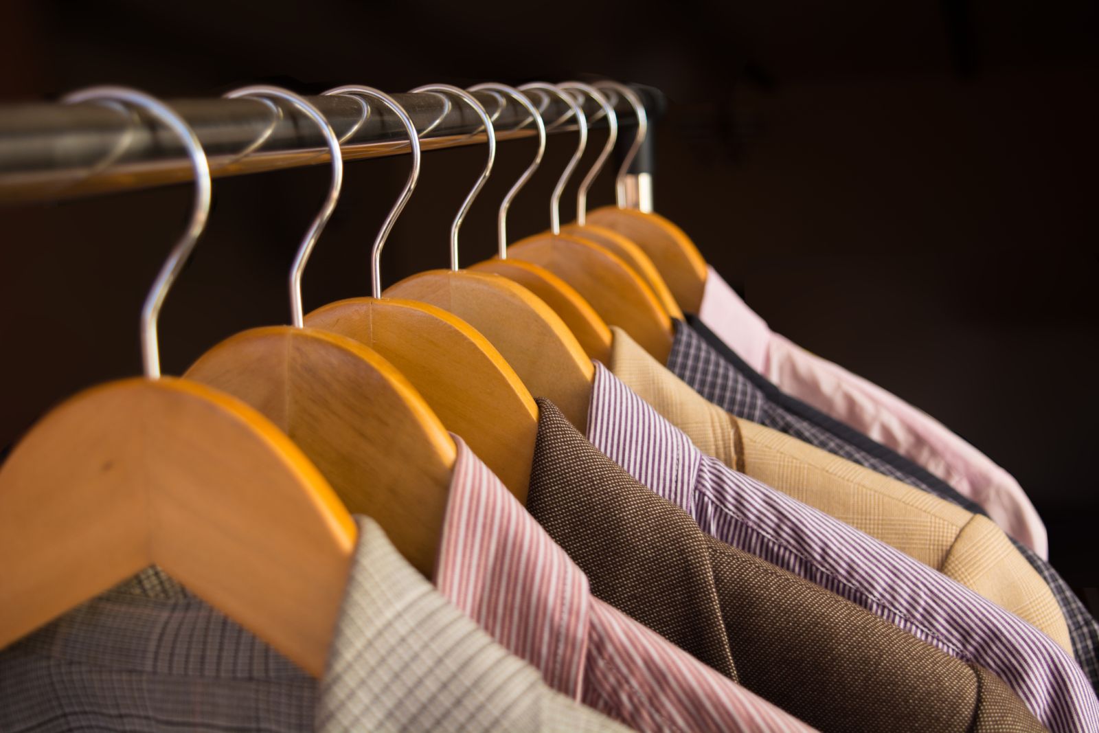 Options Flow and Death Cross Combo Make Macy’s (M) Stock Worth a Look