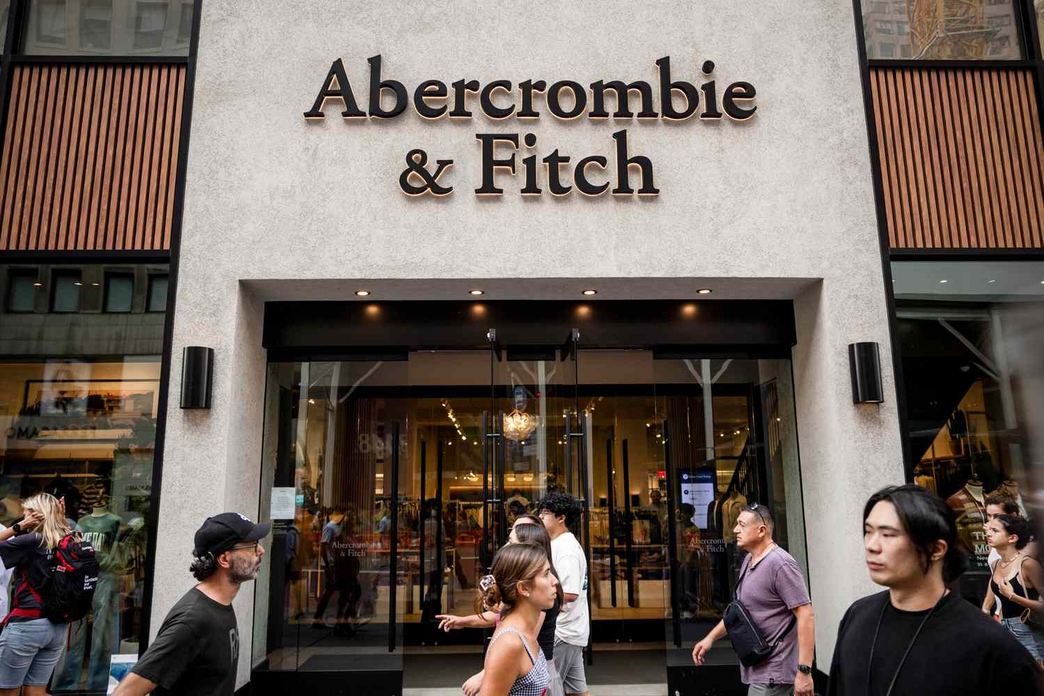 Abercrombie & Fitch Stock Plunges as Company Frets About Retail Environment