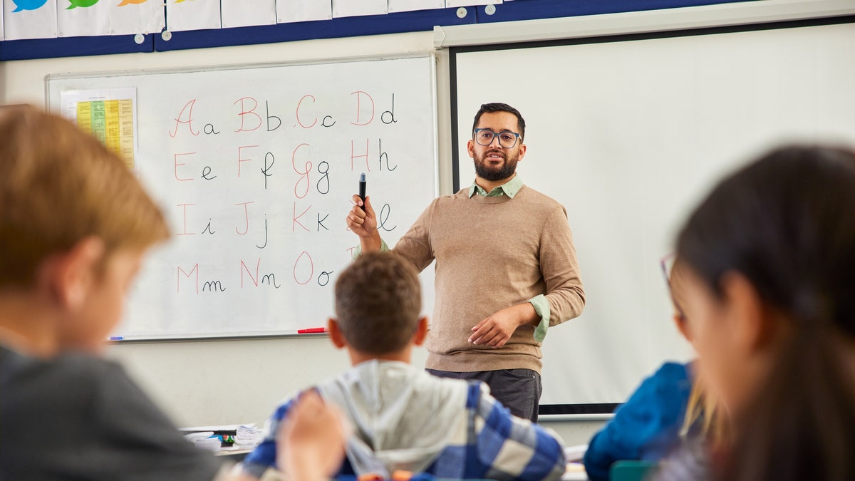 Minnesota Walz-appointed board requires teachers to ‘affirm’ their students’ gender identities