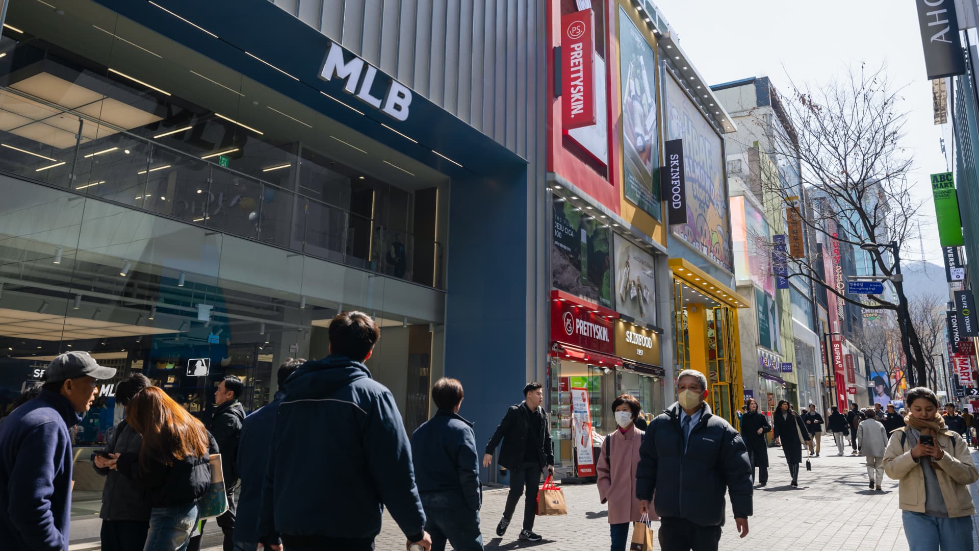 South Korea inflation hits 42-month low