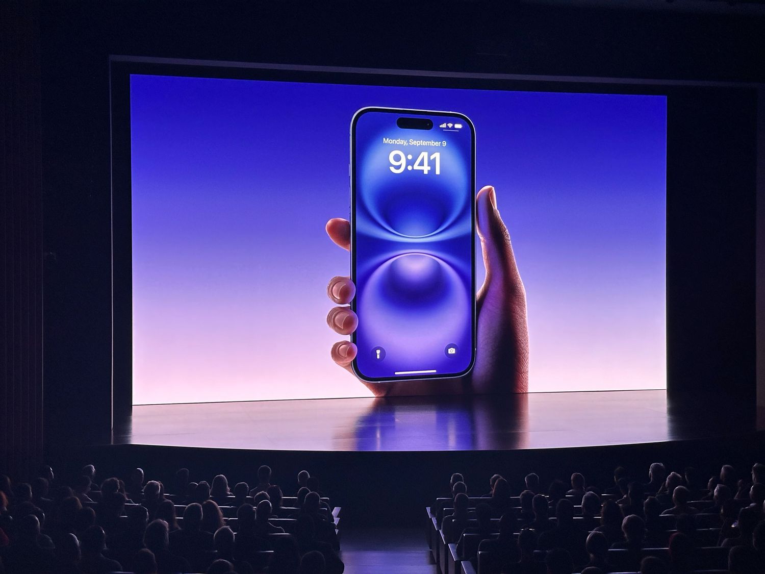 Apple Stock Is Falling After its iPhone Event. Analysts Are Unfazed.
