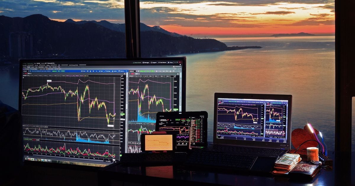 Bitcoin Trading Volume Surged to Nearly $3T in January to August Period