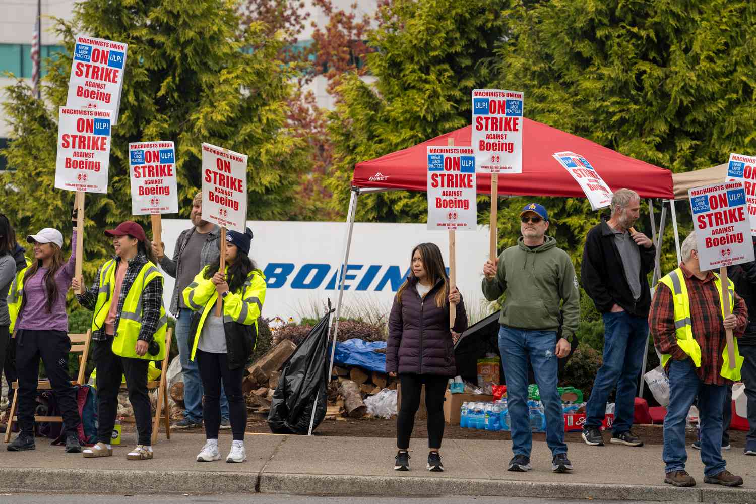 Boeing Resuming Negotiations With ‘Frustrated’ Union Partner Amid Strike