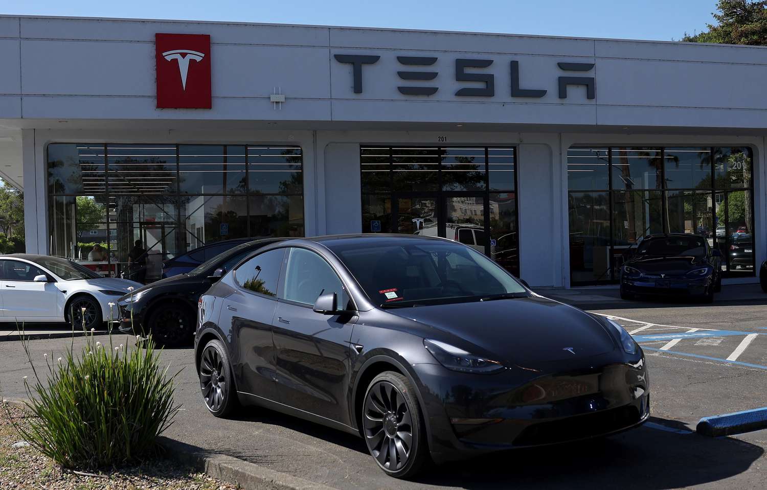 Why Tesla’s Stock Popped 5% Today