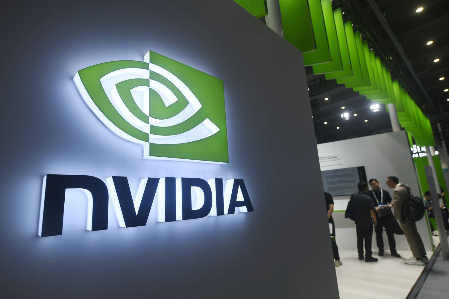 Nvidia Overtakes Apple as World’s Most Valuable Company