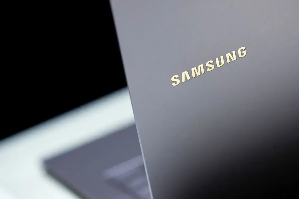 Smartphone dominance: Samsung races Apple with new AI launch