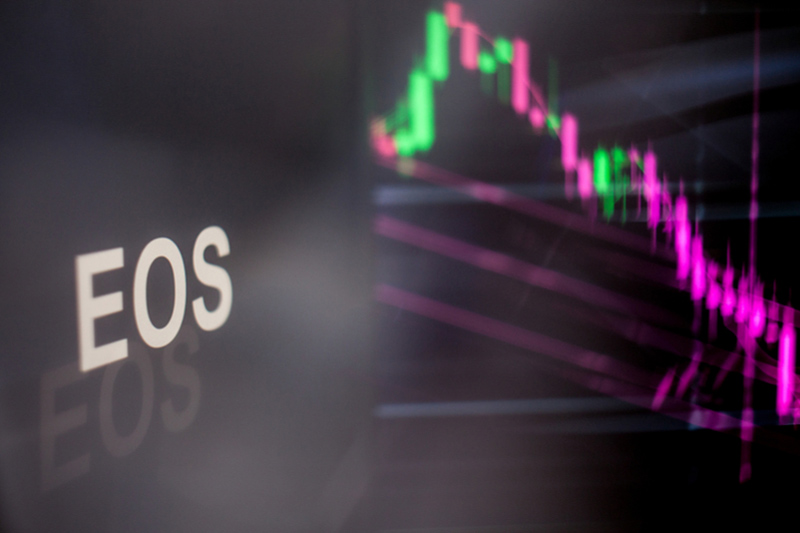 EOS Falls 10% In Selloff