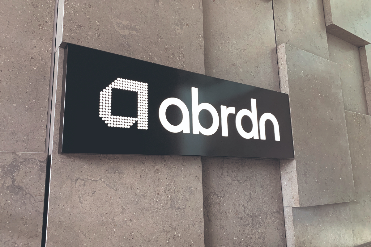 Abrdn: Scottish asset manager makes turnaround on flows