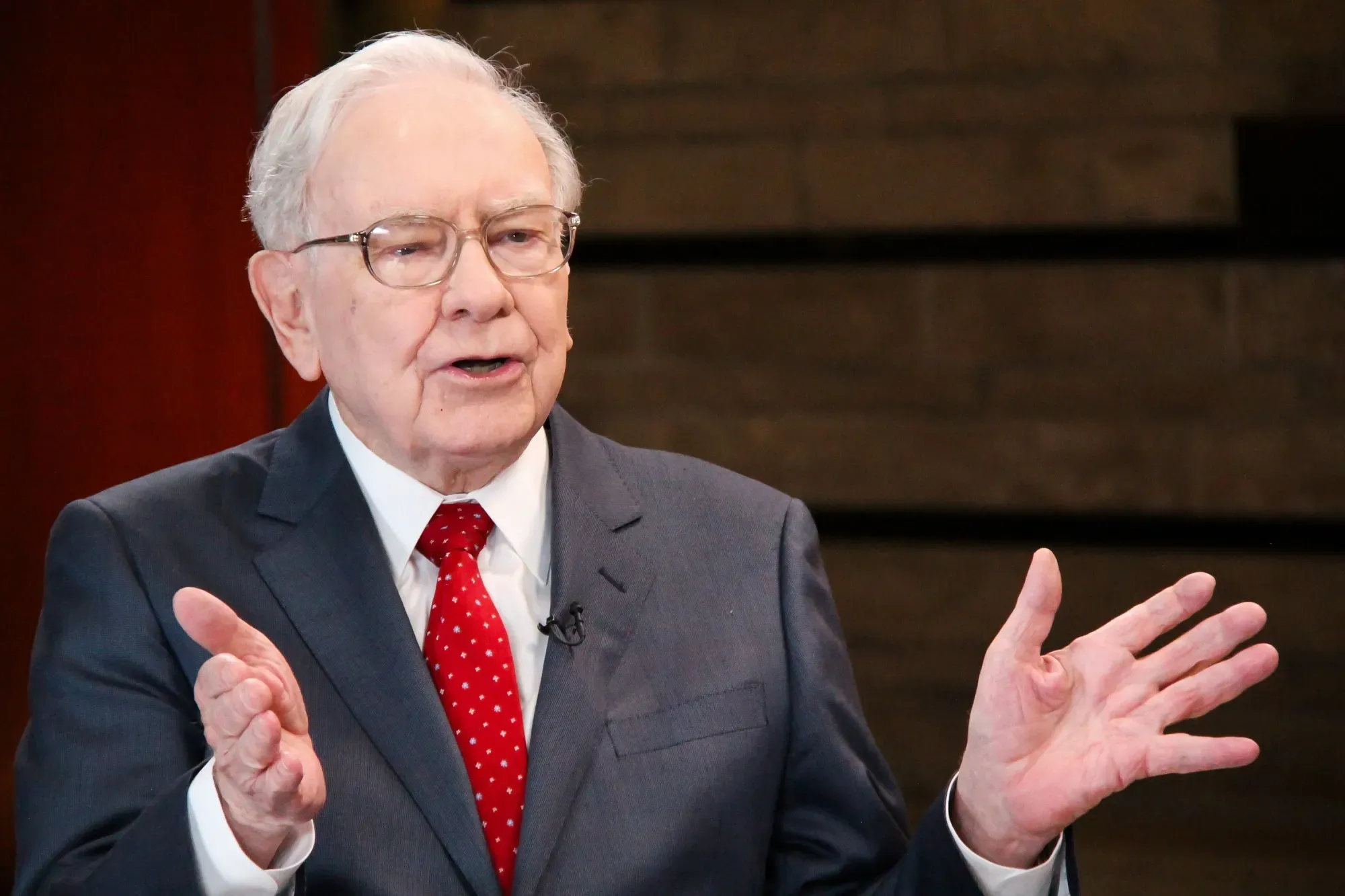 Shares of Berkshire Are Expected to Rise Another 17% in 2025 as Ubs Predicts an Uncertain Economy