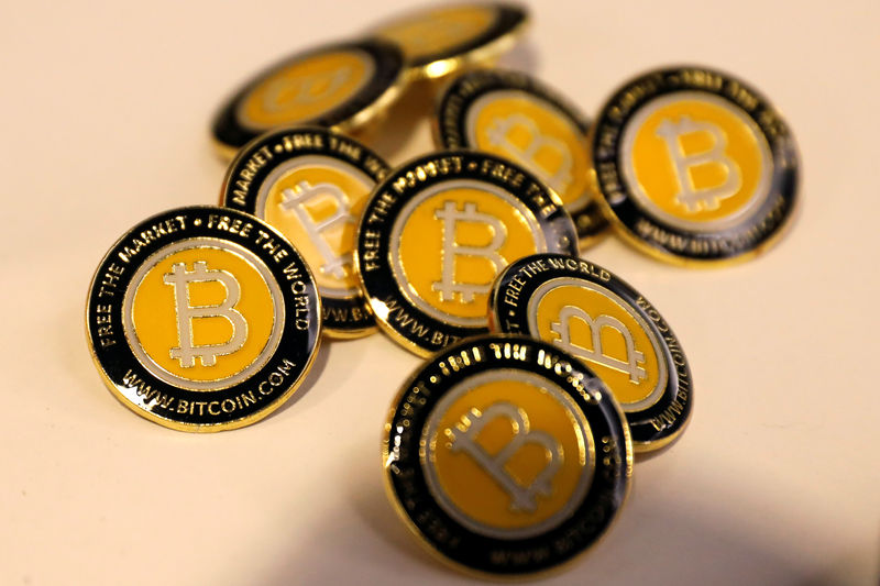 Ripple Locks 700 Million XRP Tokens in Escrow, SHIB Burns Skyrocket 12,278%, $94 Million Bitcoin Mystery Stuns Coinbase: Crypto News Digest by U.Today