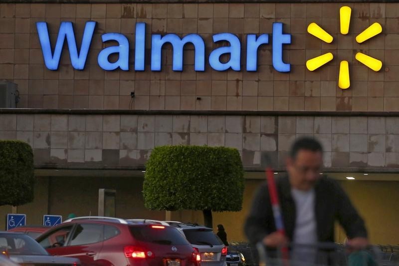 Can Walmart catch Amazon in the e-commerce arena?