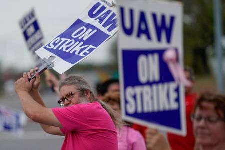 Should the U.S. bring factory jobs back?
