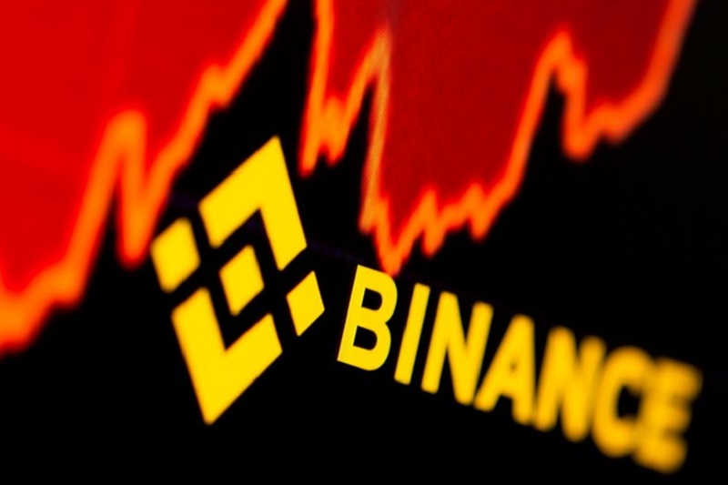 Binance and Kraken fend off social-engineering hacks - Bloomberg