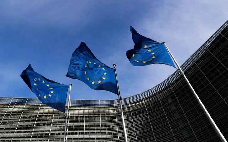 European Commission set to disregard ECB warnings over stablecoin rules, FT says